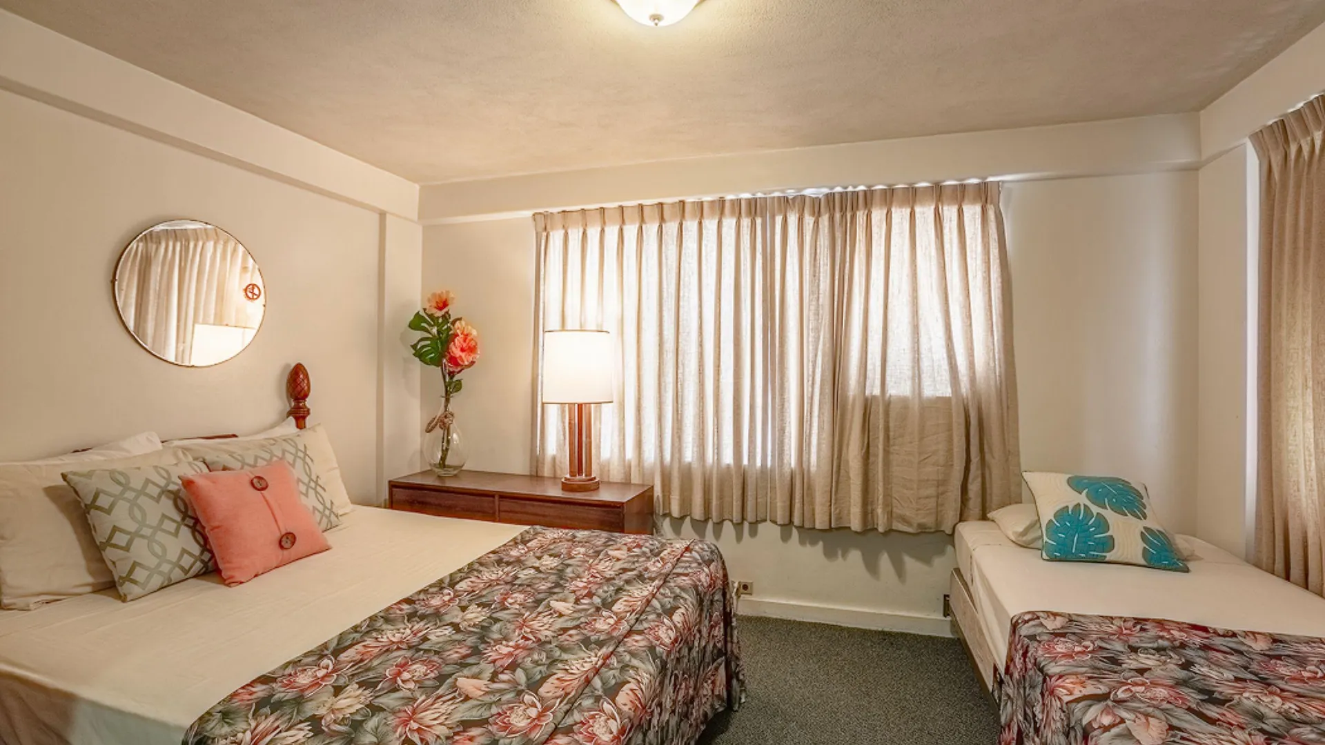 Royal Grove Waikiki Hotel Honolulu 2*,