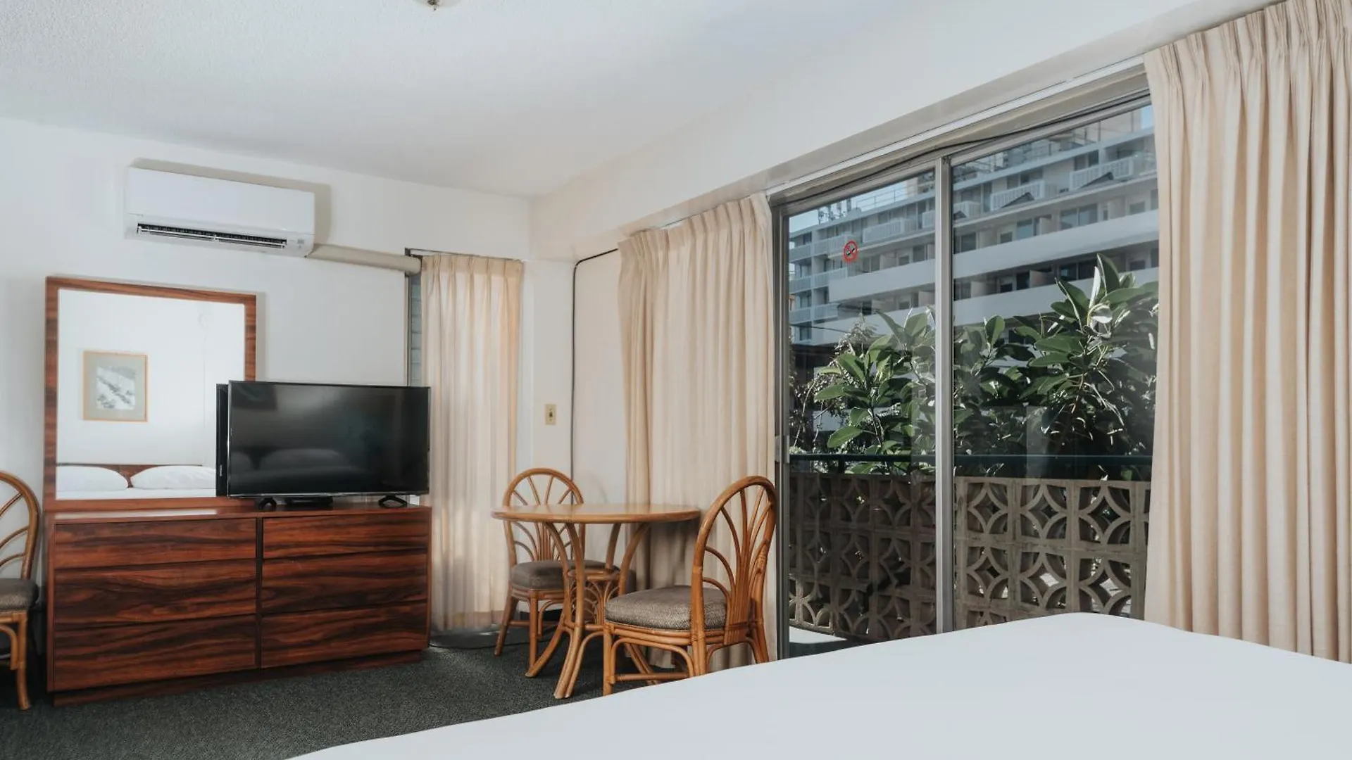 Royal Grove Waikiki Hotel Honolulu 2*,